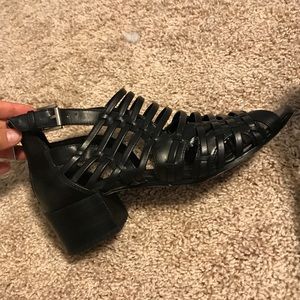 BCBGMaxAzria Shoes - BCBG black sandals BCBGMaxAzria Shoes - BCBG black sandals